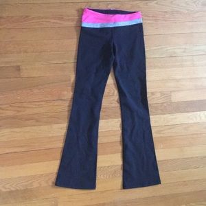 Black, gray and pink Ivivva Yoga Pants size 8